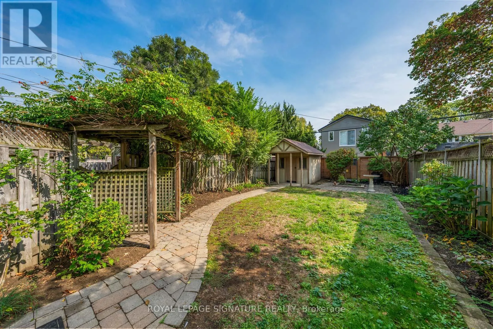 25 PEPLER AVENUE