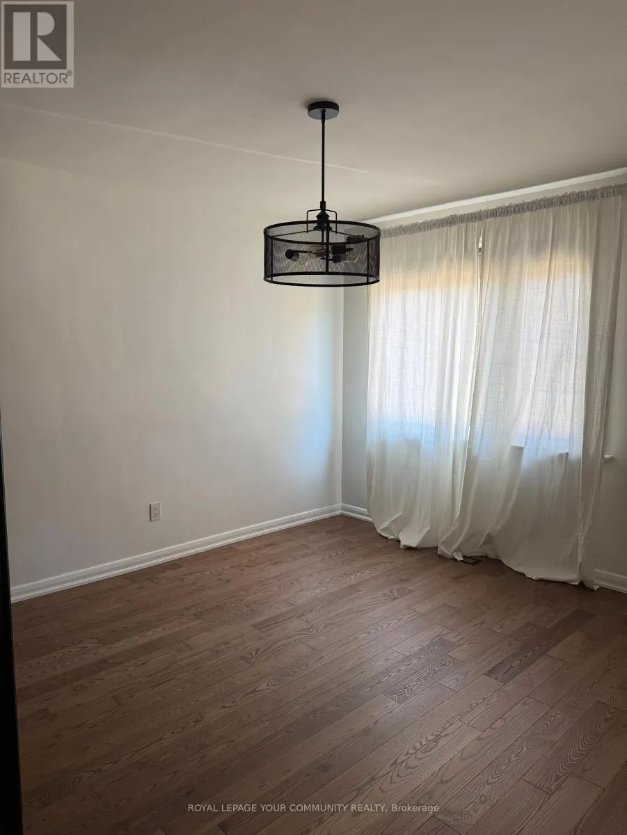 MAIN - 20 BONNY LYNN COURT