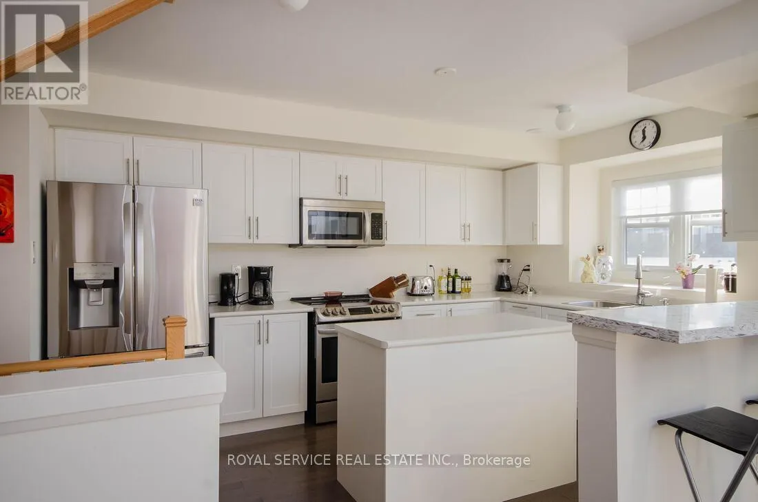 114 KING WILLIAM WAY
