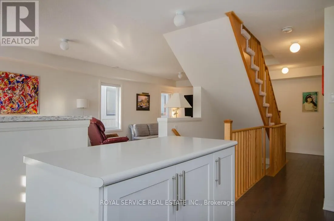 114 KING WILLIAM WAY
