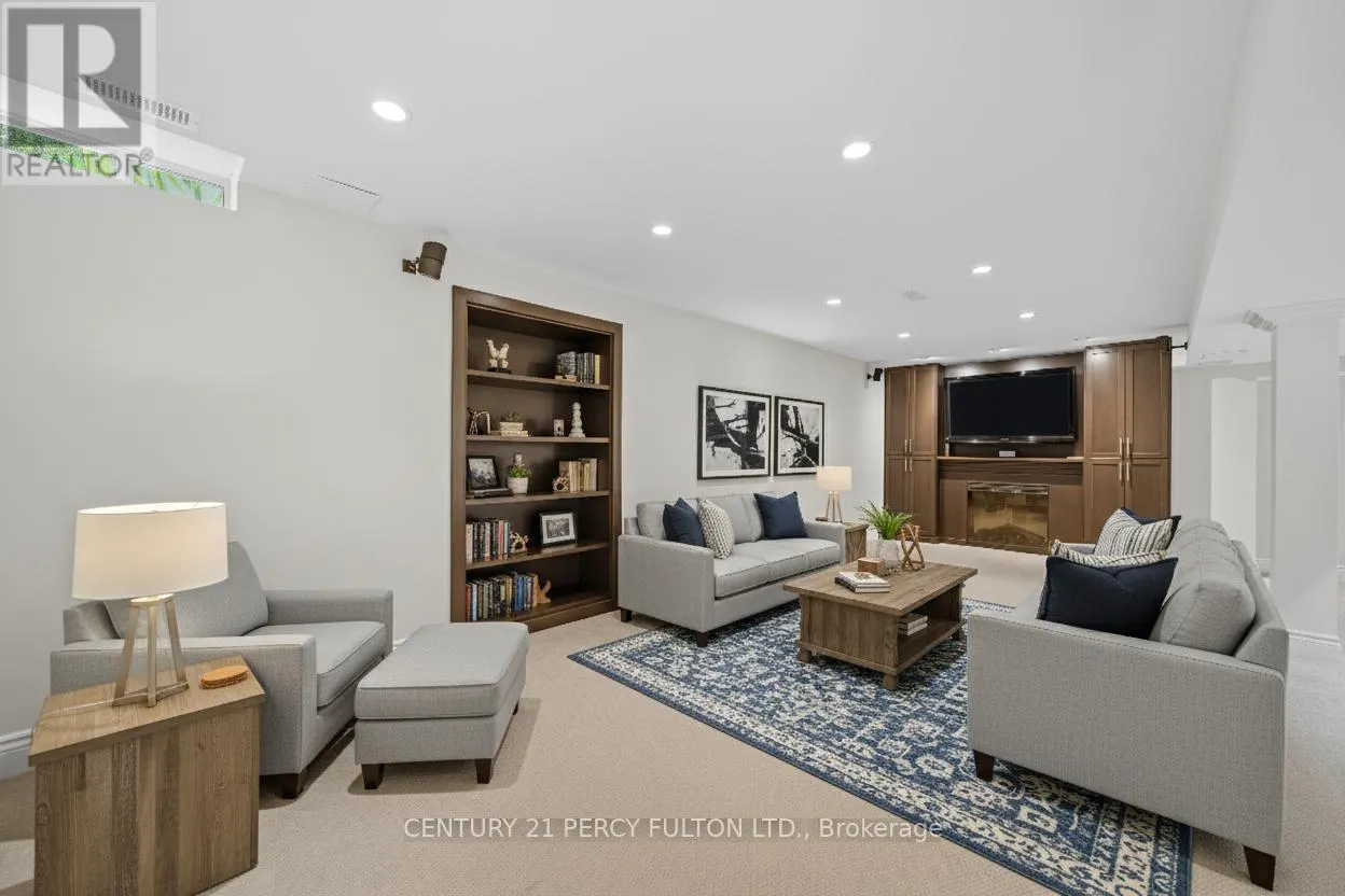 3 CHIPPERFIELD CRESCENT