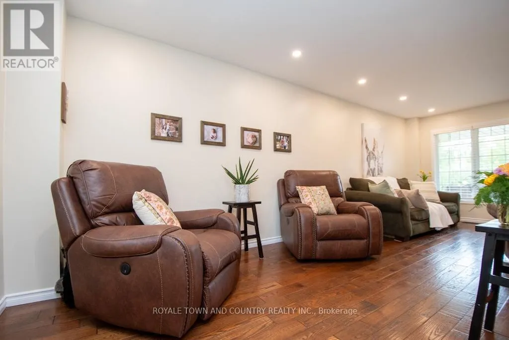 59 BONNYCASTLE DRIVE