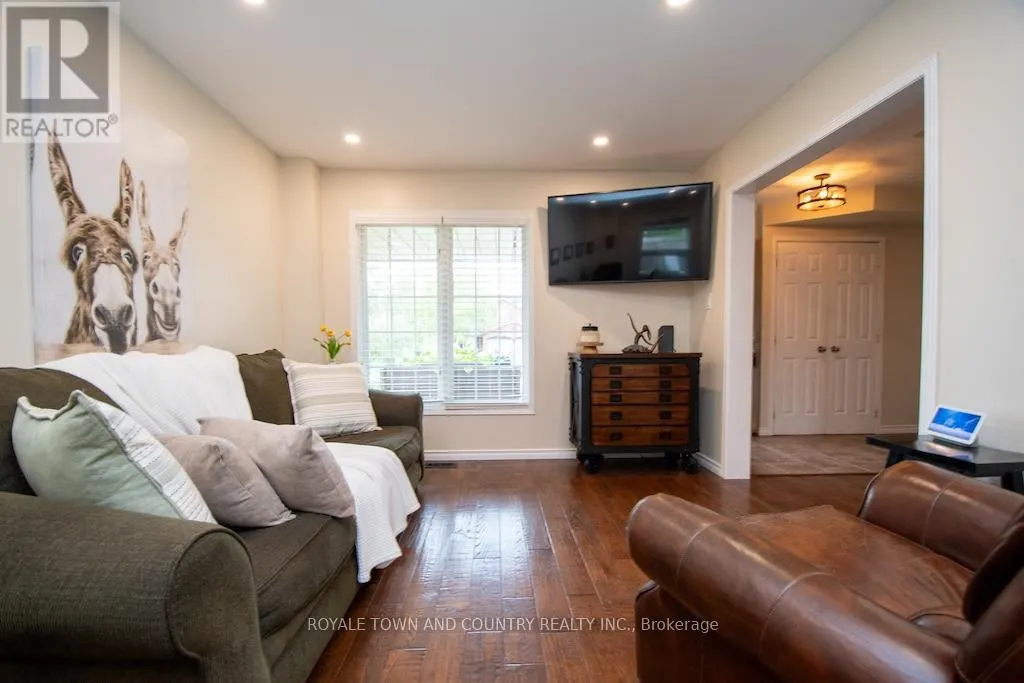 59 BONNYCASTLE DRIVE