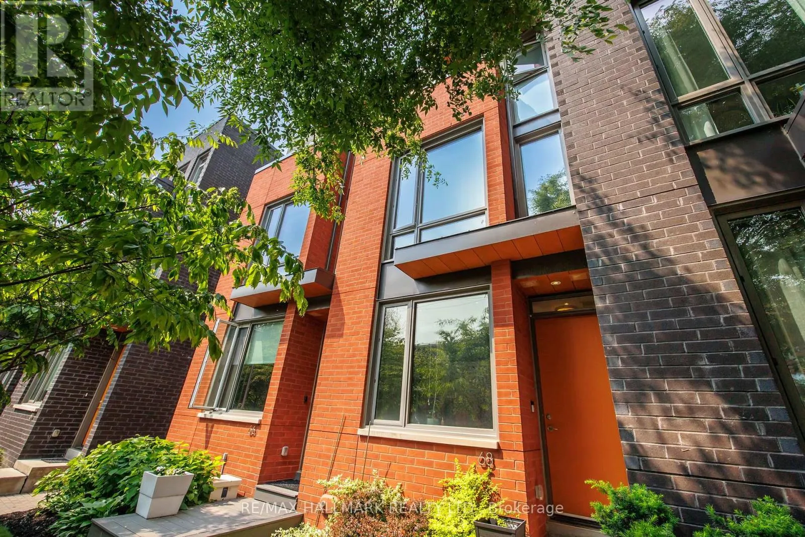 68 BOULTON AVENUE