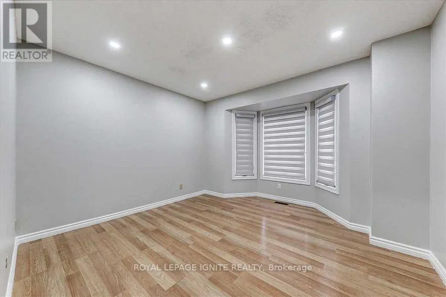 160 TWYN RIVERS DRIVE