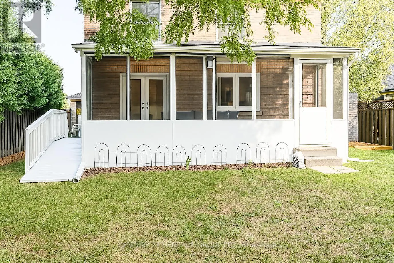 824 THORNTON ROAD N