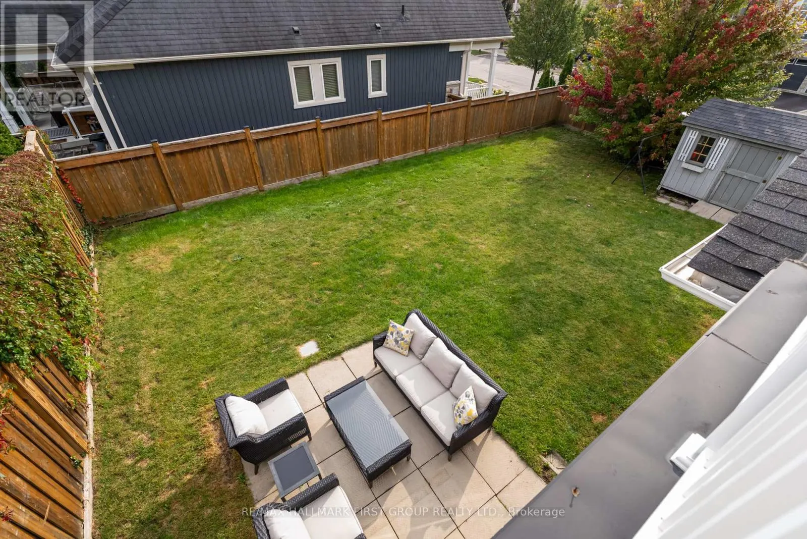 8 JARROW CRESCENT