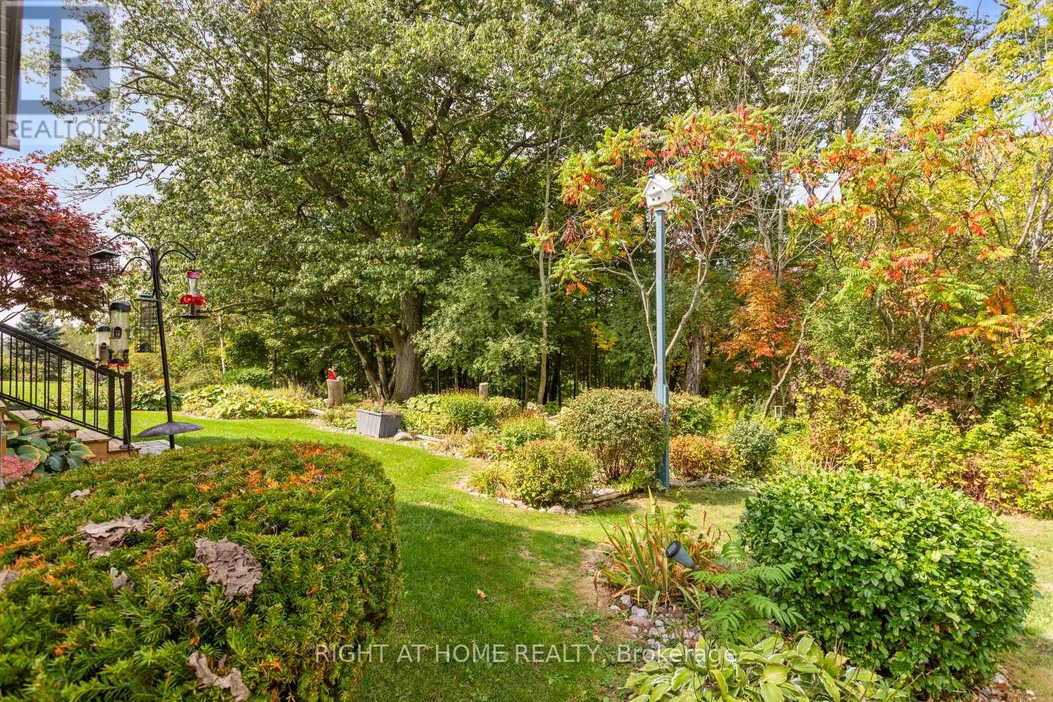 311 WATERBURY CRESCENT