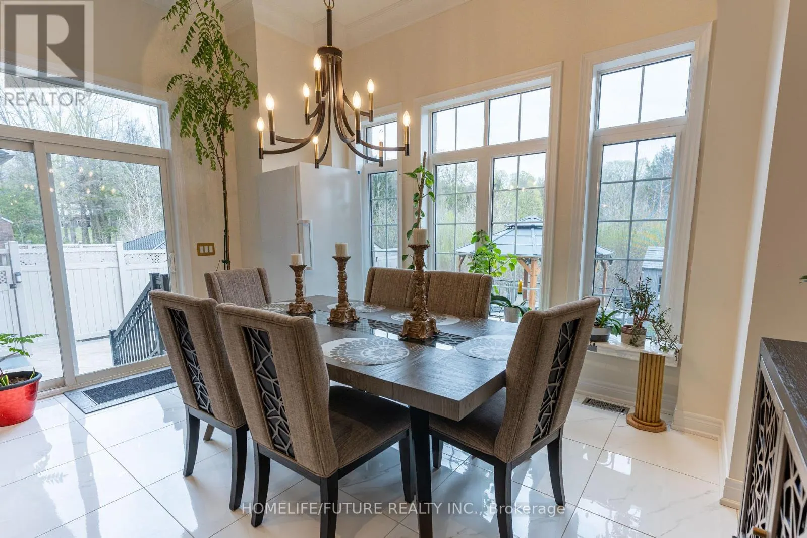 36 BLENHEIM CIRCLE