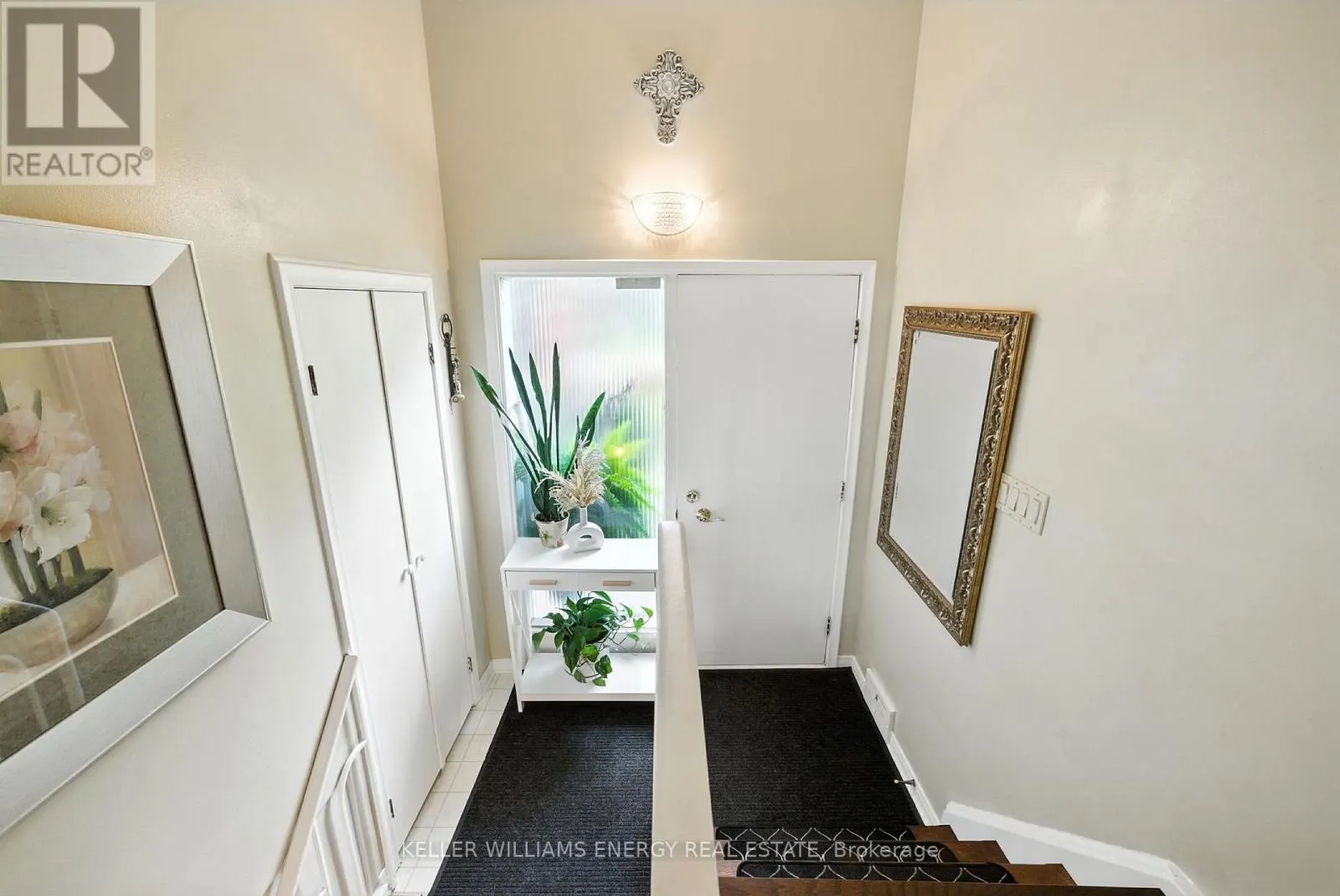 1033 NEWBURY AVENUE