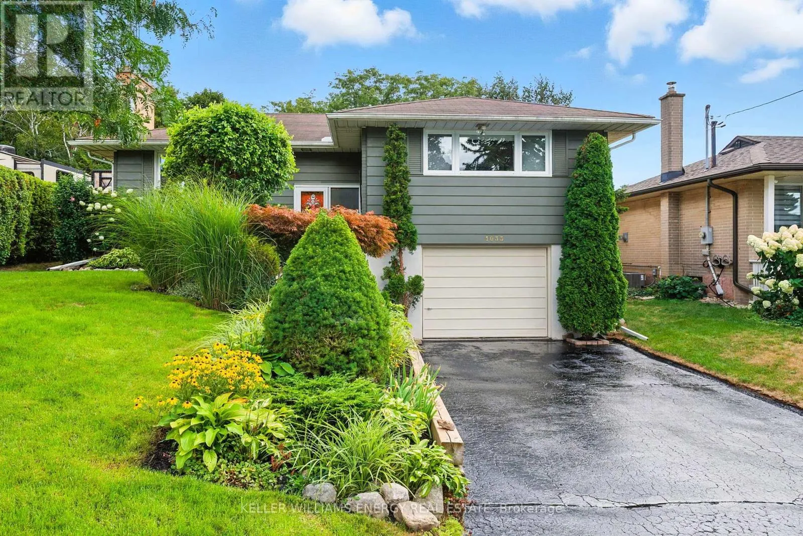 1033 NEWBURY AVENUE