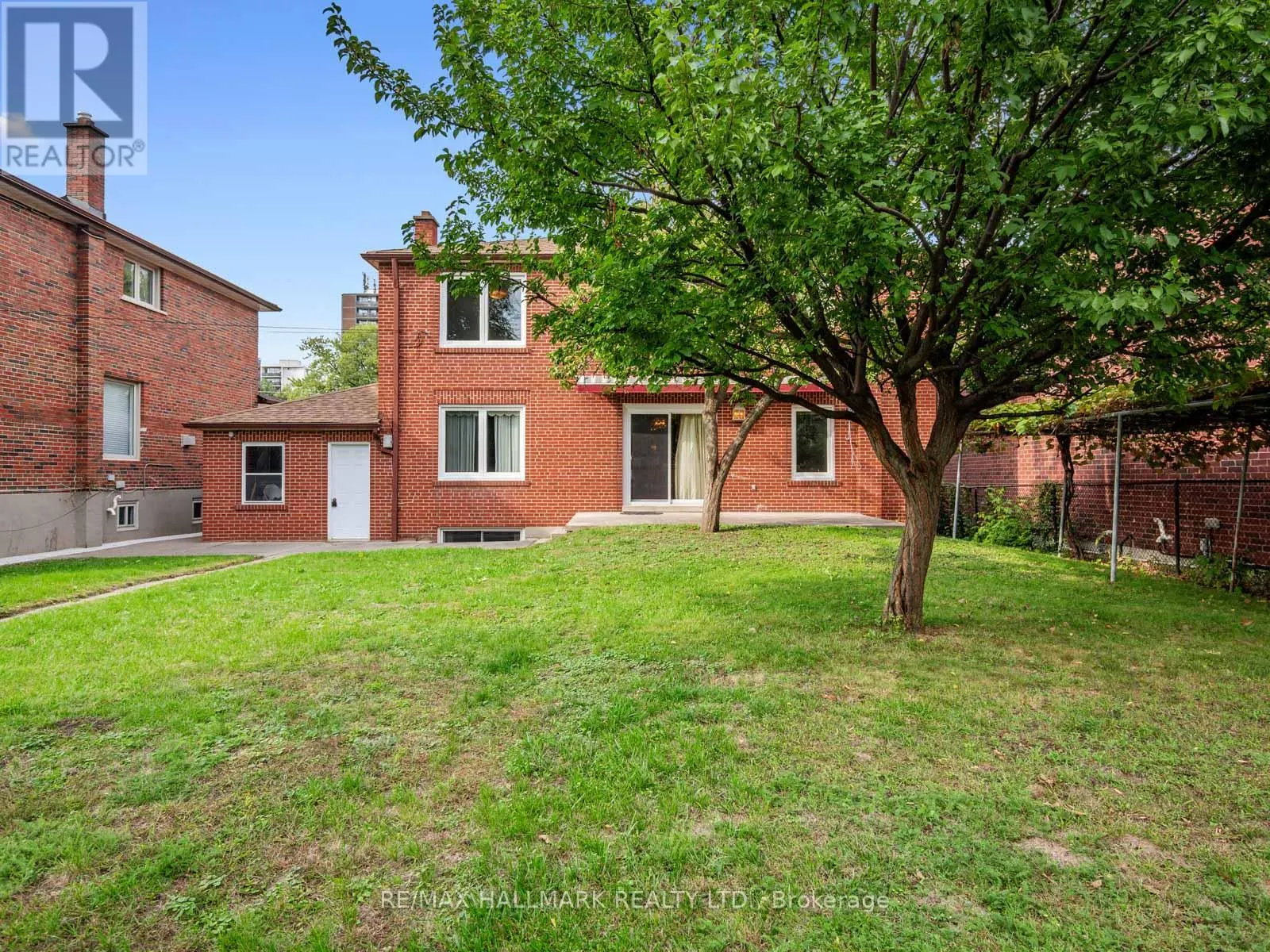 139 FLOYD AVENUE