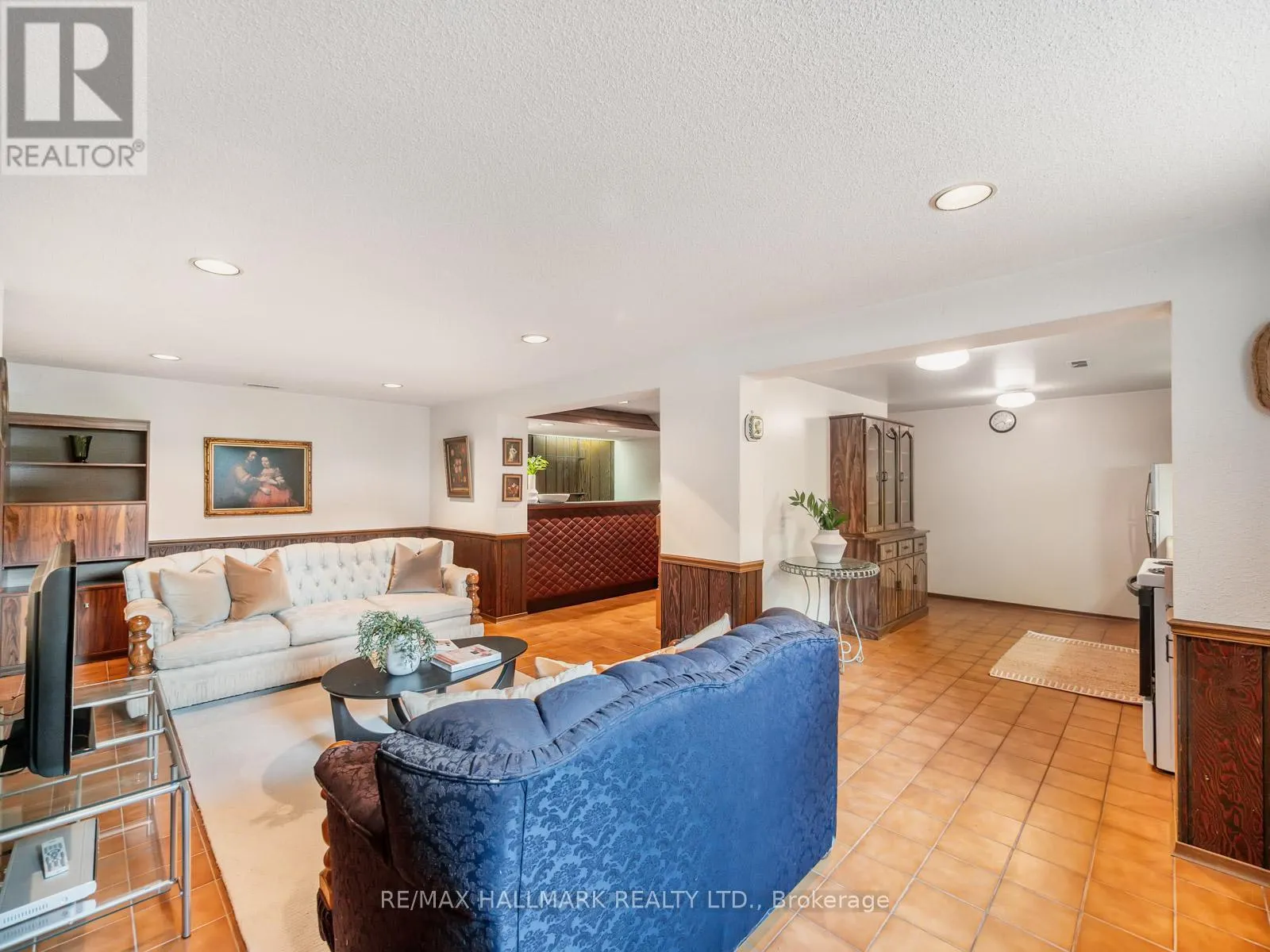 139 FLOYD AVENUE