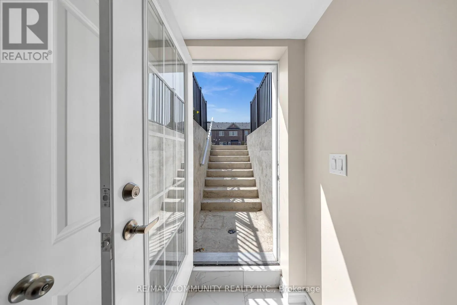1159 DRAGONFLY AVENUE