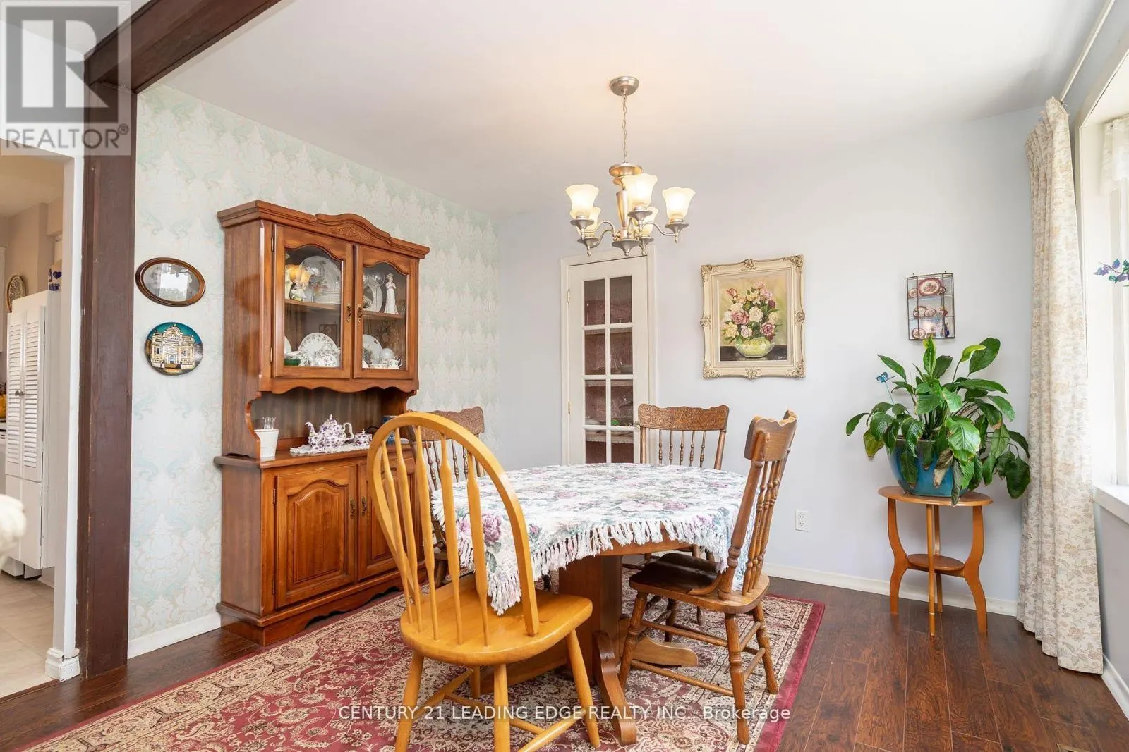 529 CARMAN COURT