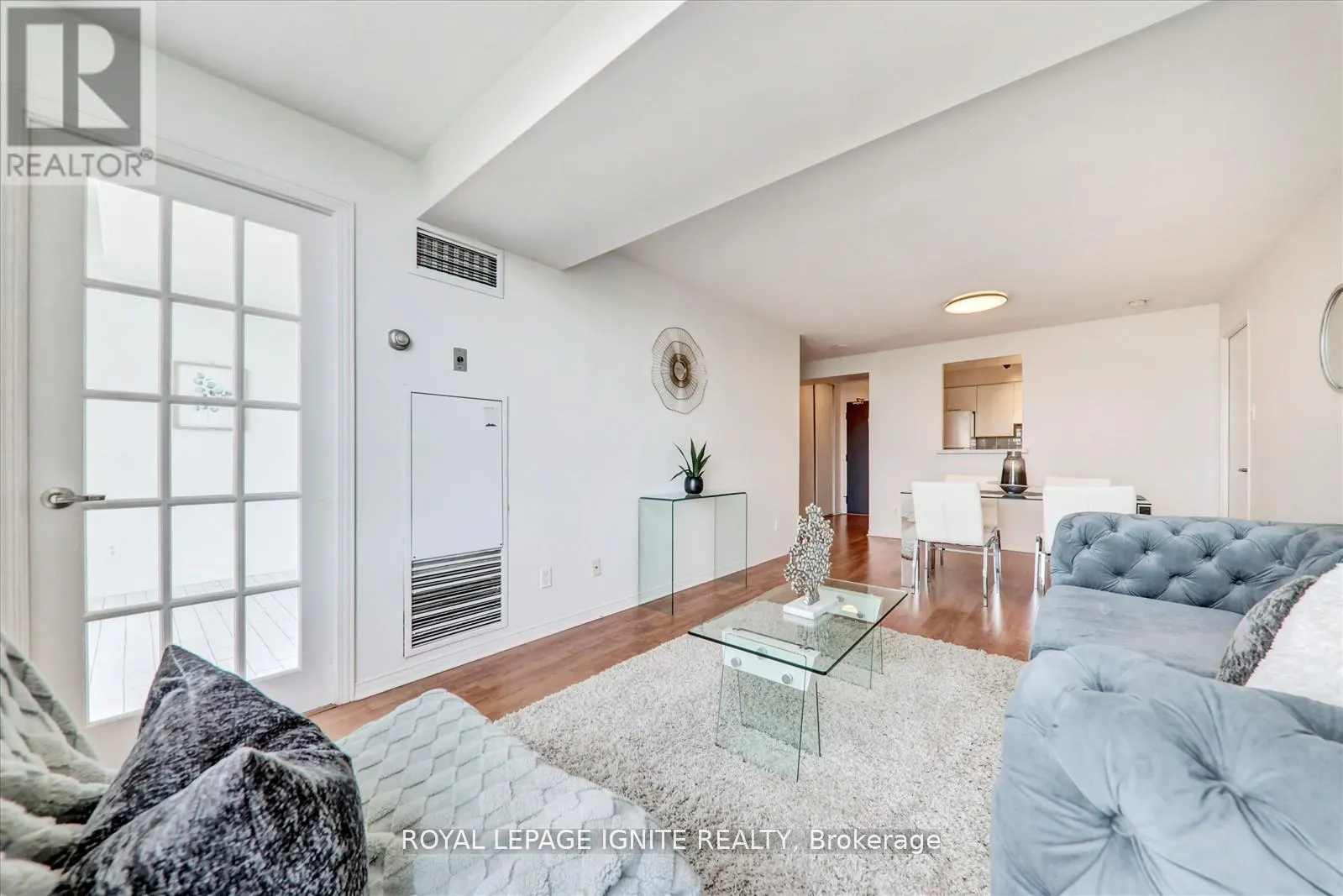PH 1914 - 330 MCCOWAN ROAD