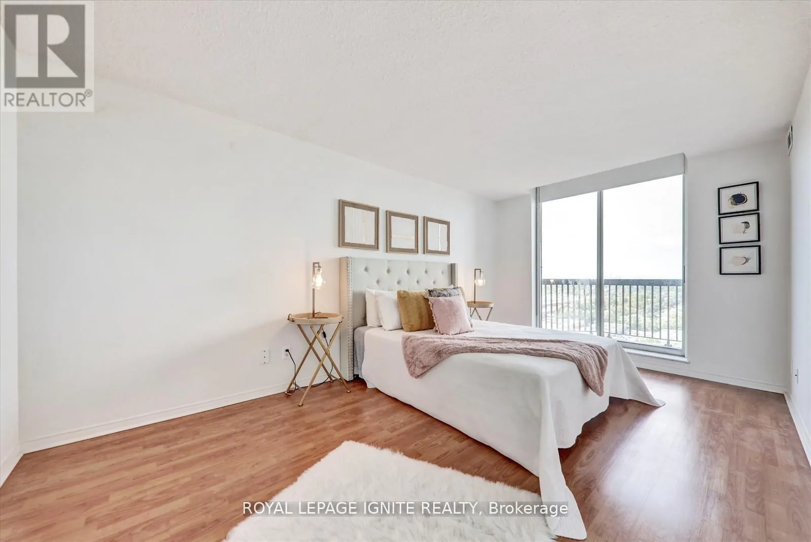 PH 1914 - 330 MCCOWAN ROAD