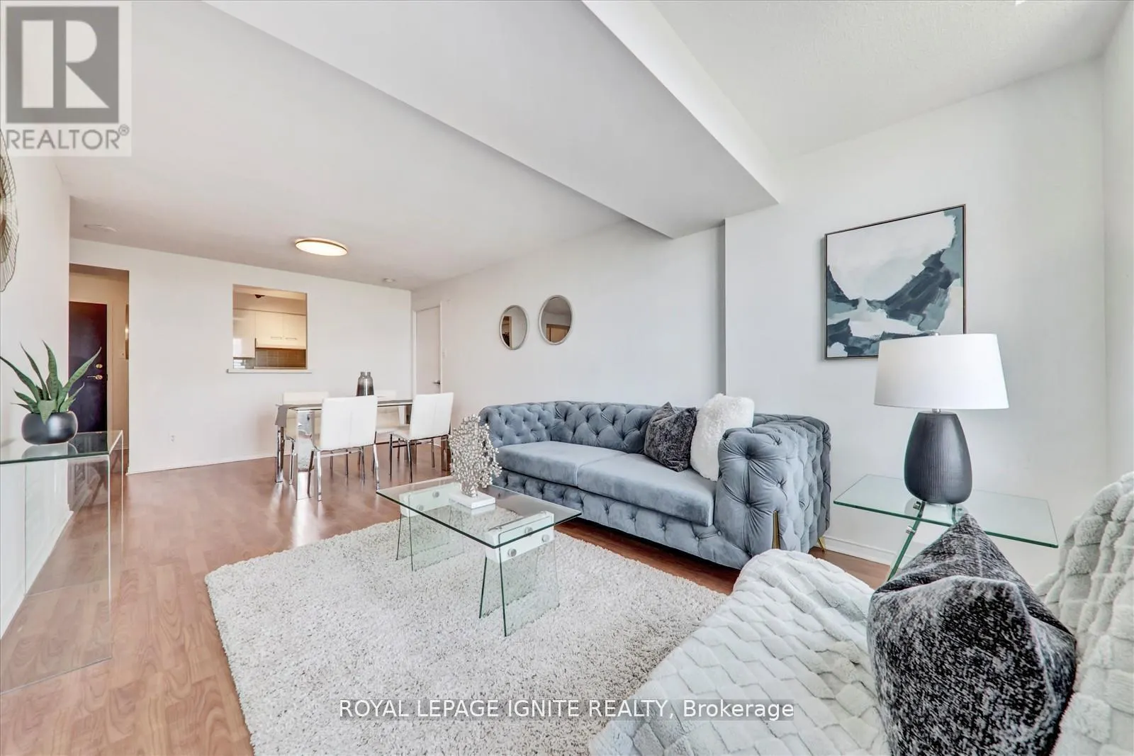 PH 1914 - 330 MCCOWAN ROAD