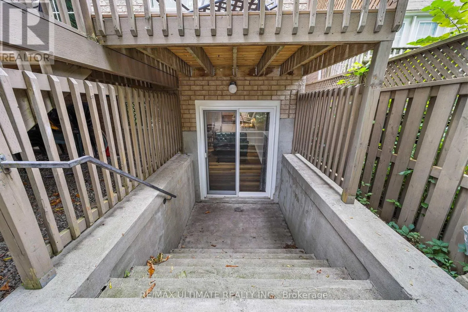 LOWER - 75 WOODVILLE AVENUE