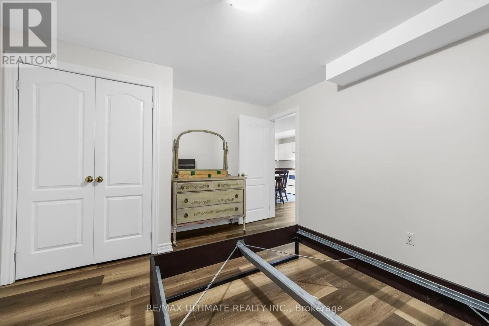 LOWER - 75 WOODVILLE AVENUE