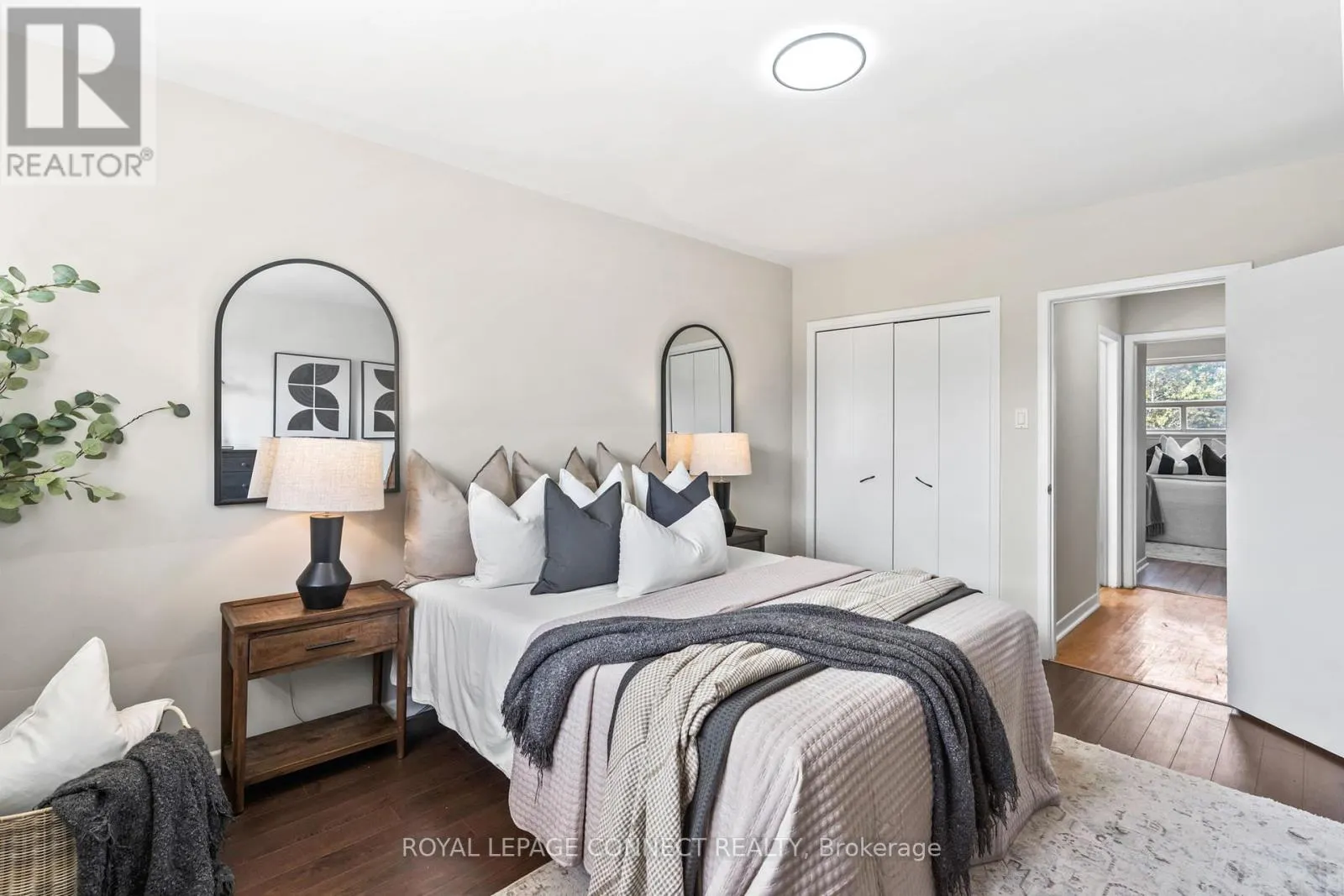 38 LIMEVALE CRESCENT