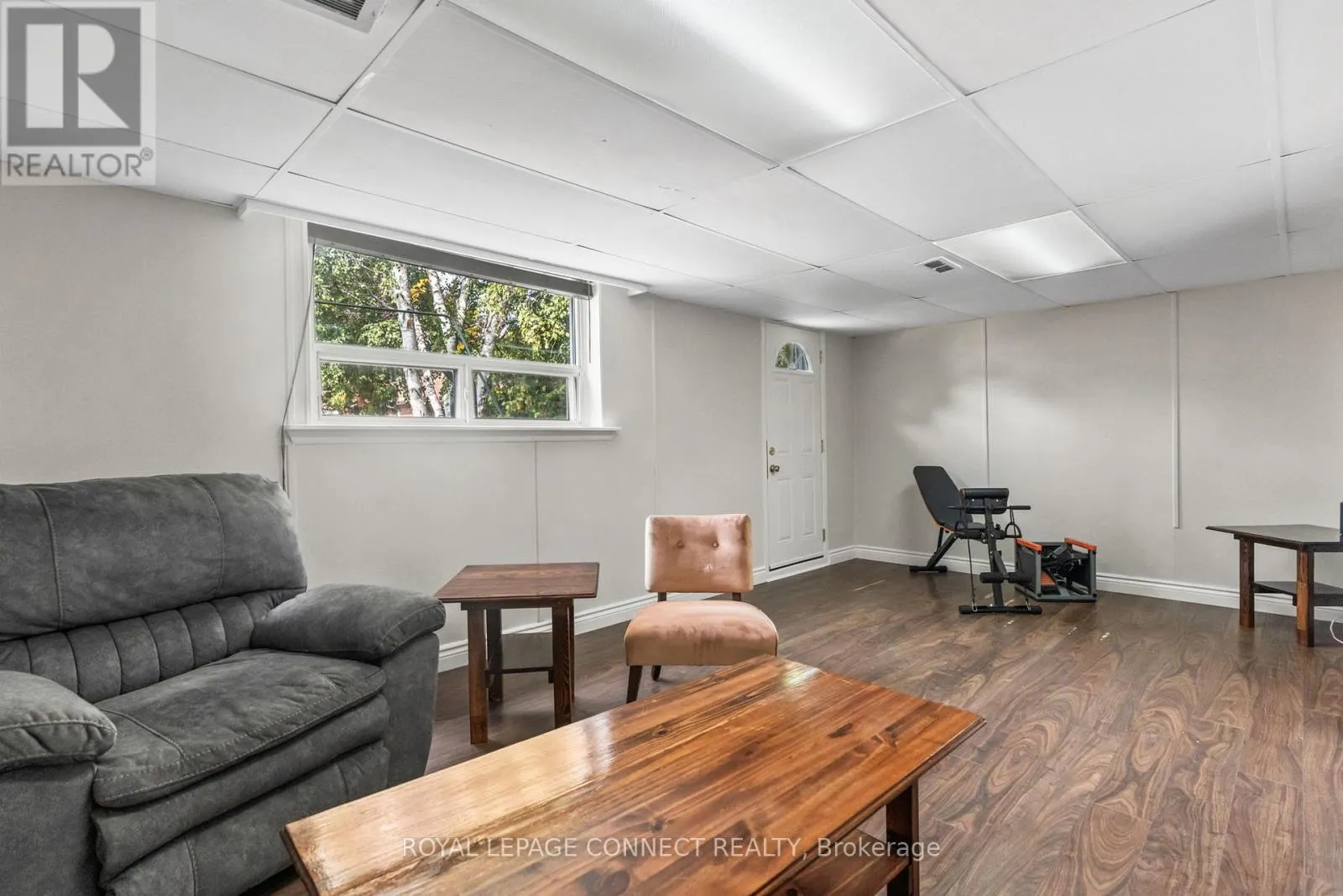 38 LIMEVALE CRESCENT