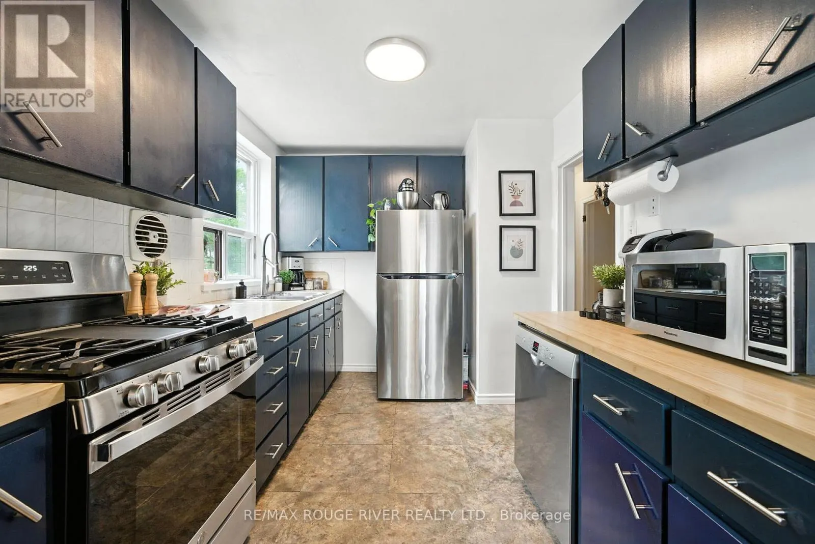 51 ELFREDA BOULEVARD