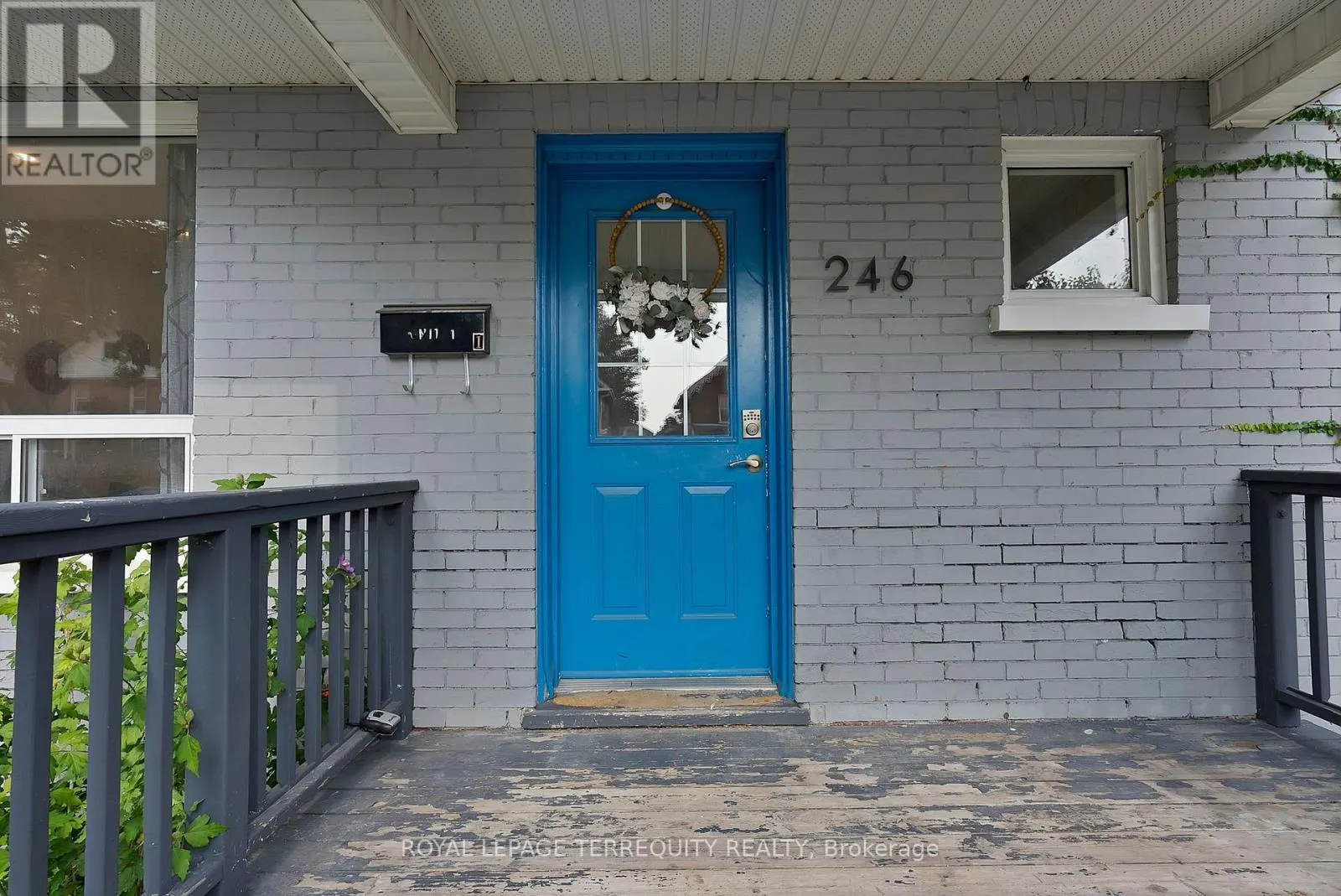 246 BRUCE STREET
