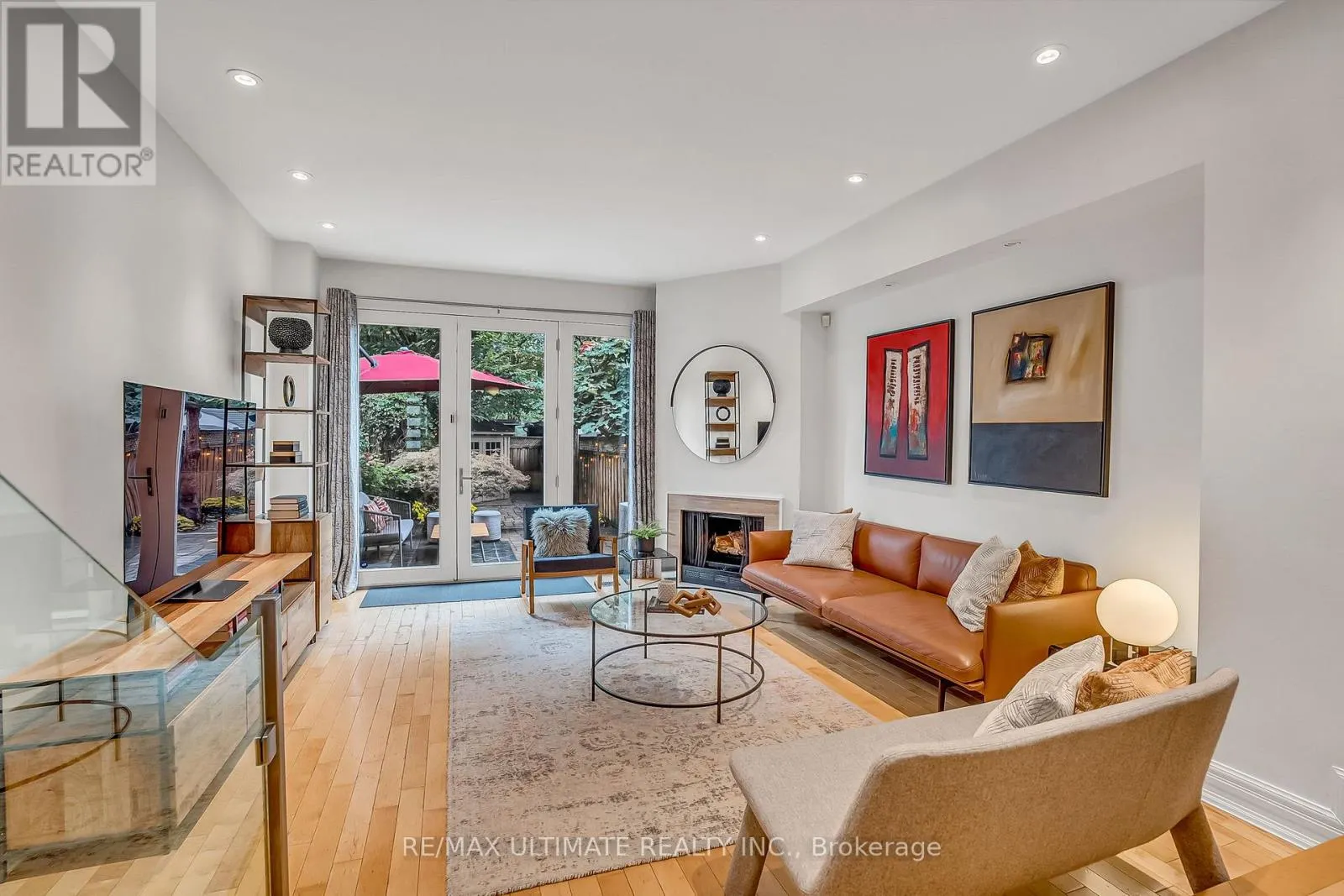 135A PAPE AVENUE