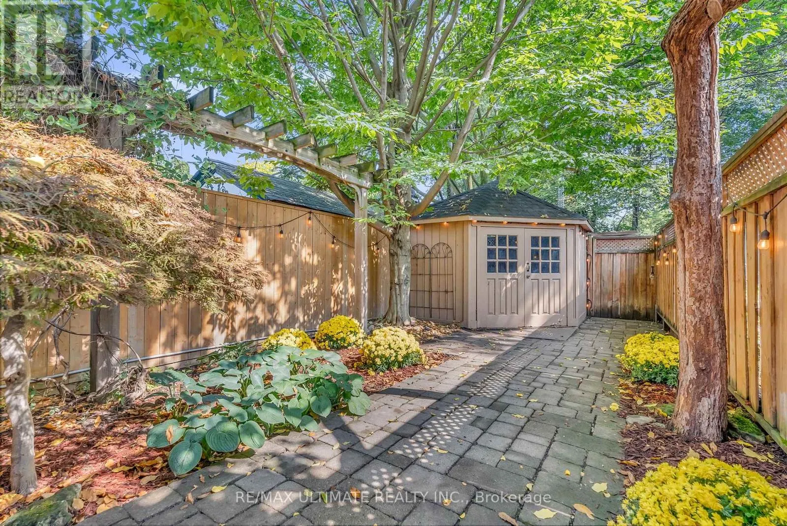 135A PAPE AVENUE
