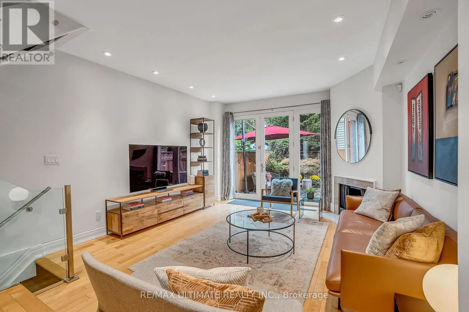 135A PAPE AVENUE