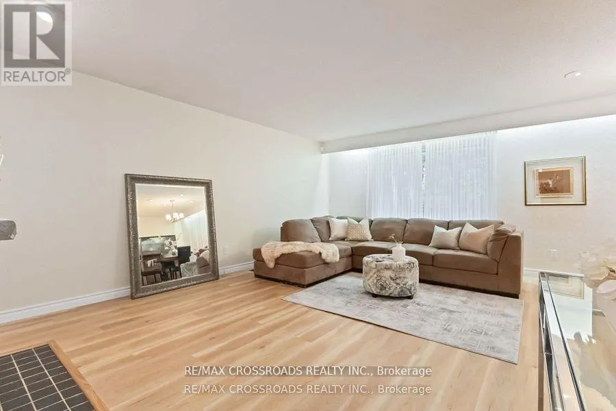3 BOWATER DRIVE