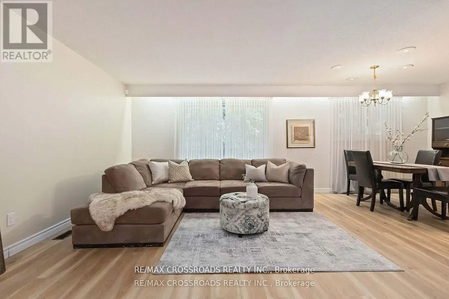 3 BOWATER DRIVE
