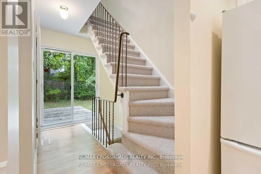 3 BOWATER DRIVE