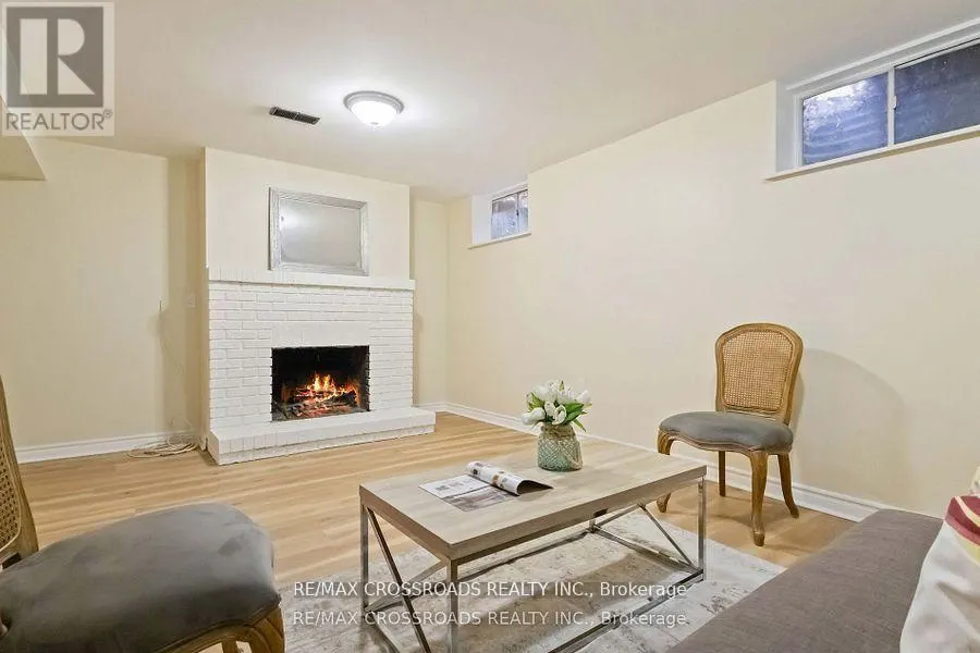 3 BOWATER DRIVE