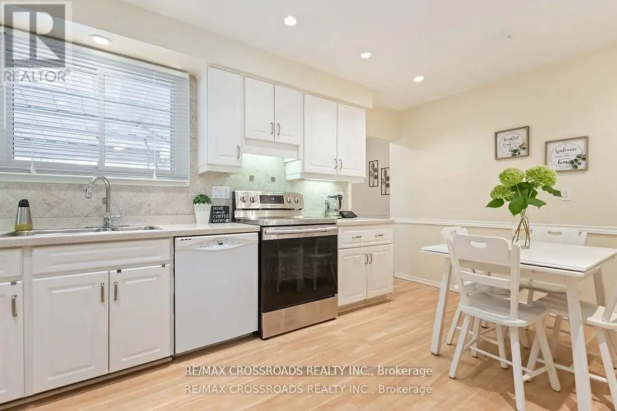 3 BOWATER DRIVE