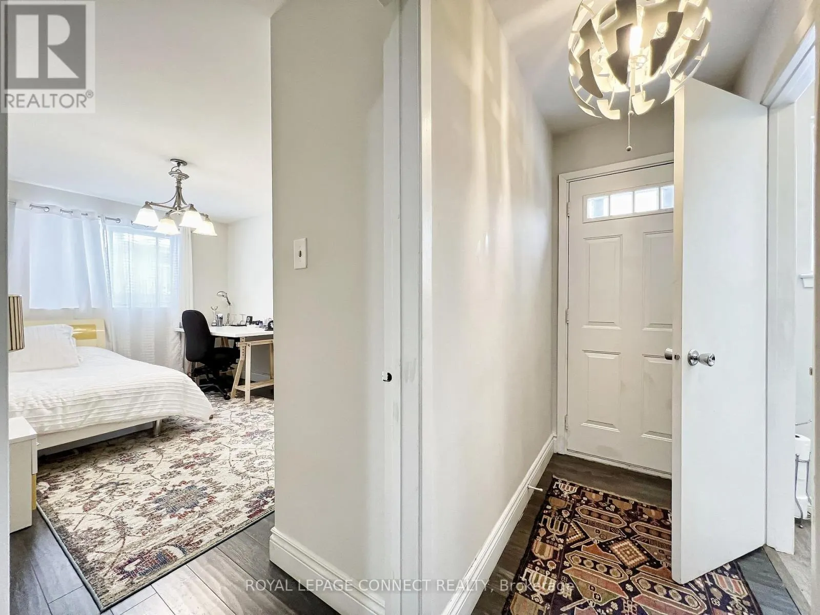24 LALTON PLACE