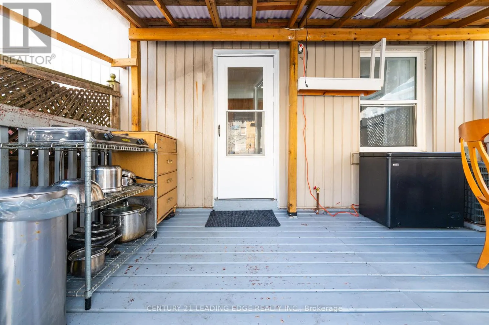 42 - 740 KENNEDY ROAD