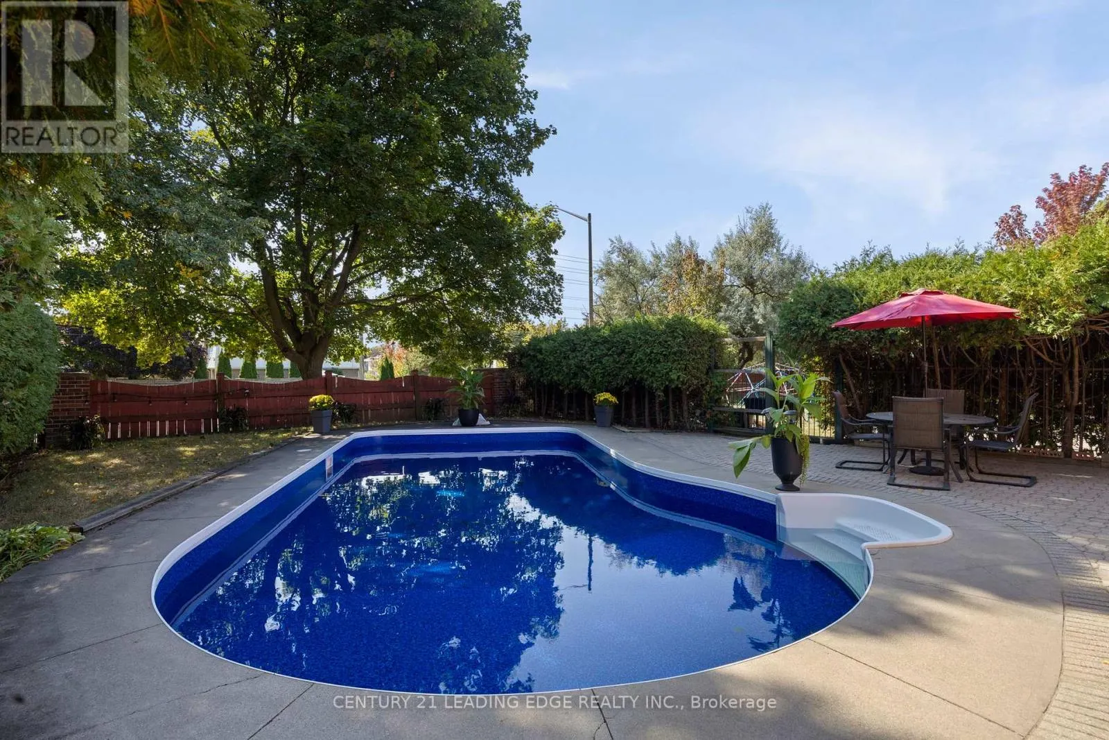 1211 BRIDGE GATE CRESCENT