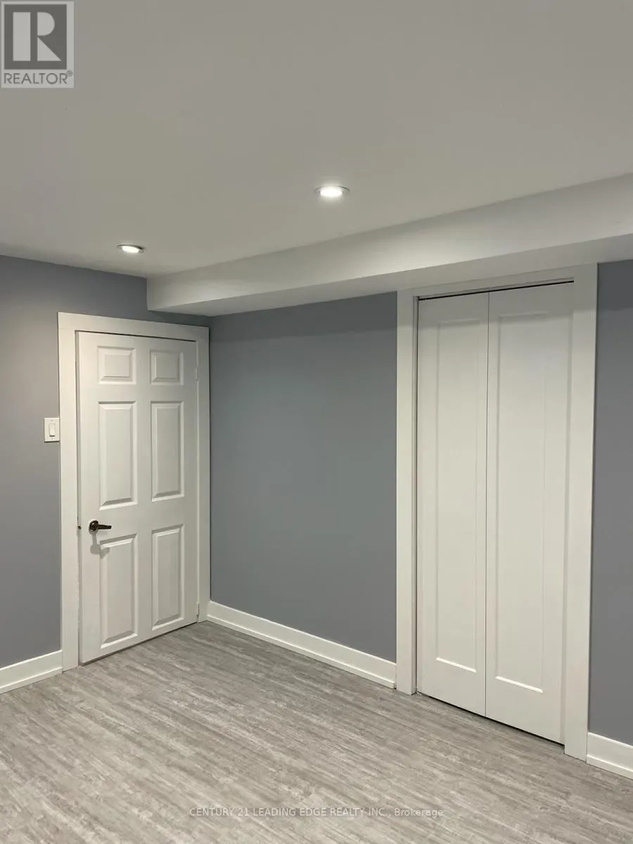1211 BRIDGE GATE CRESCENT