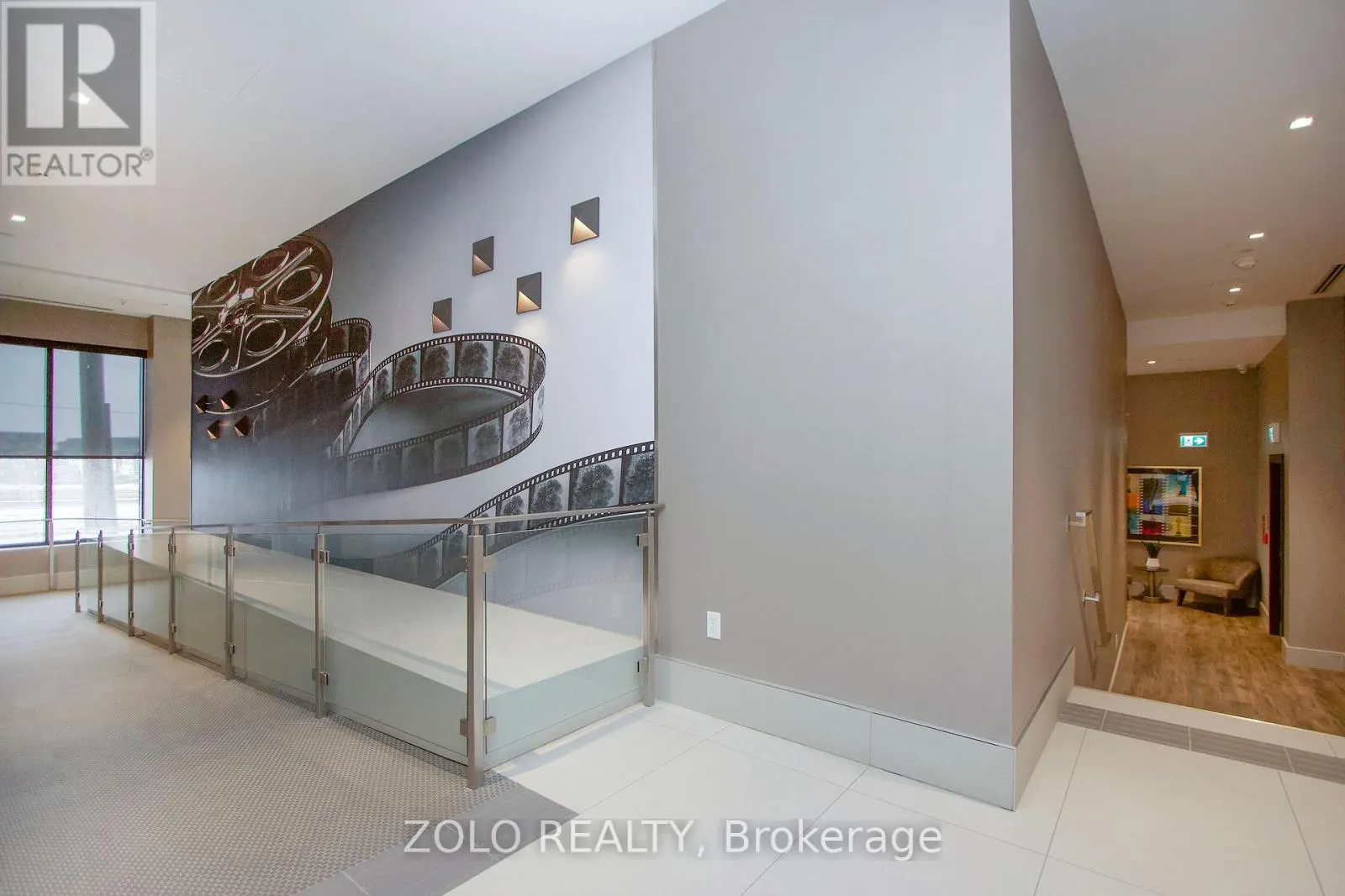 310 - 2550 SIMCOE STREET N