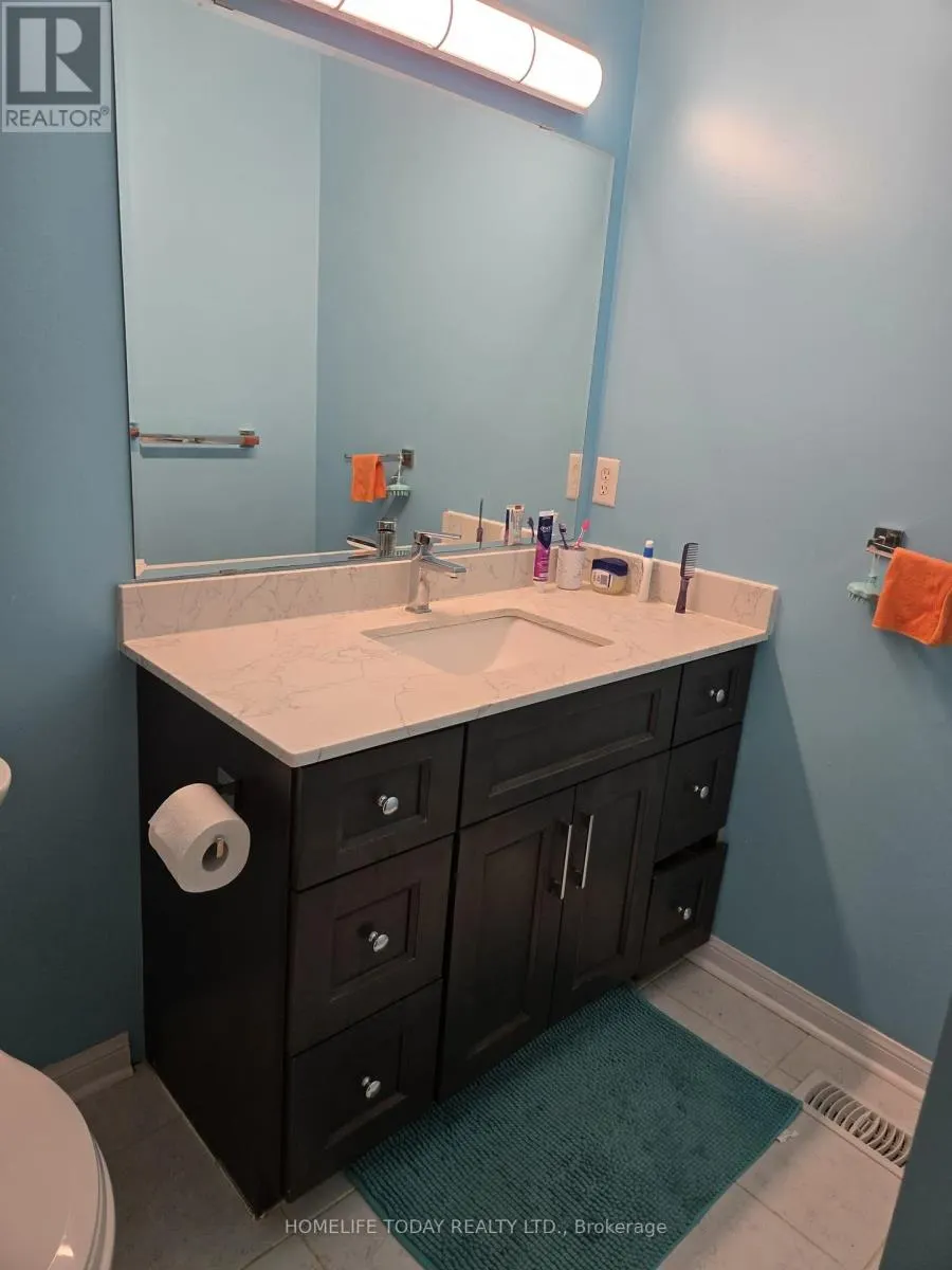 (MAIN) - 27 TRUMPETER STREET