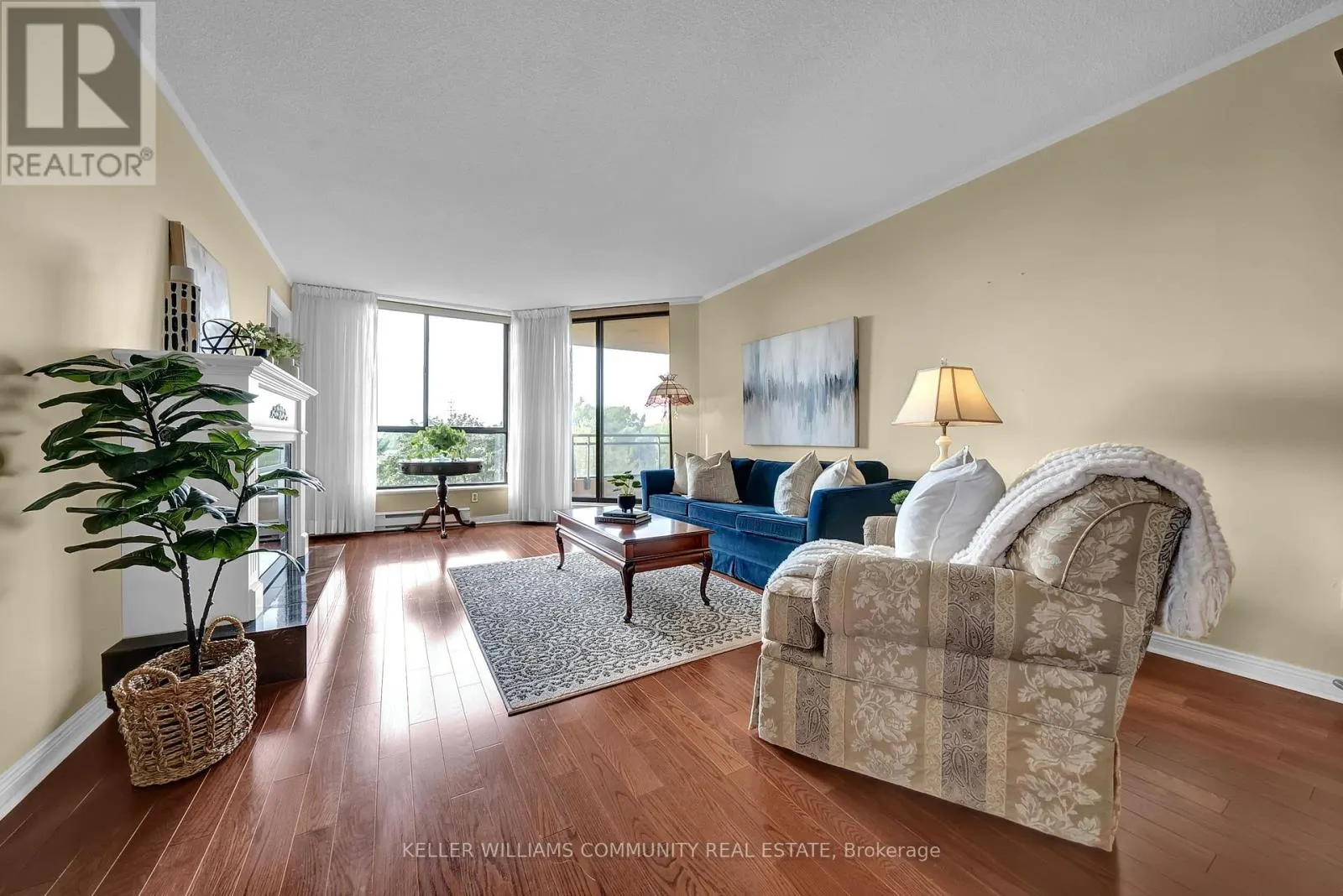 405 - 900 WILSON ROAD N, #405