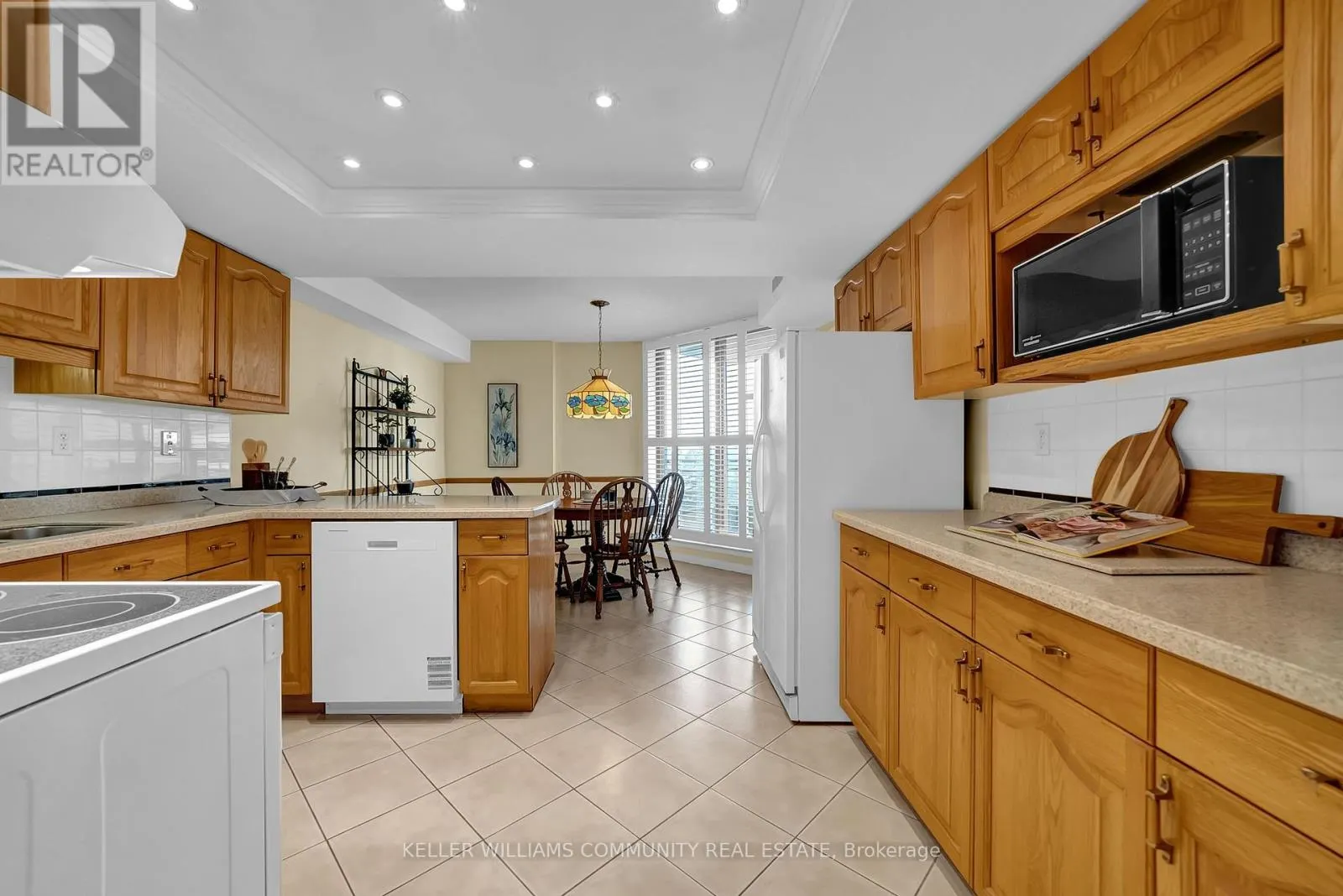 405 - 900 WILSON ROAD N, #405