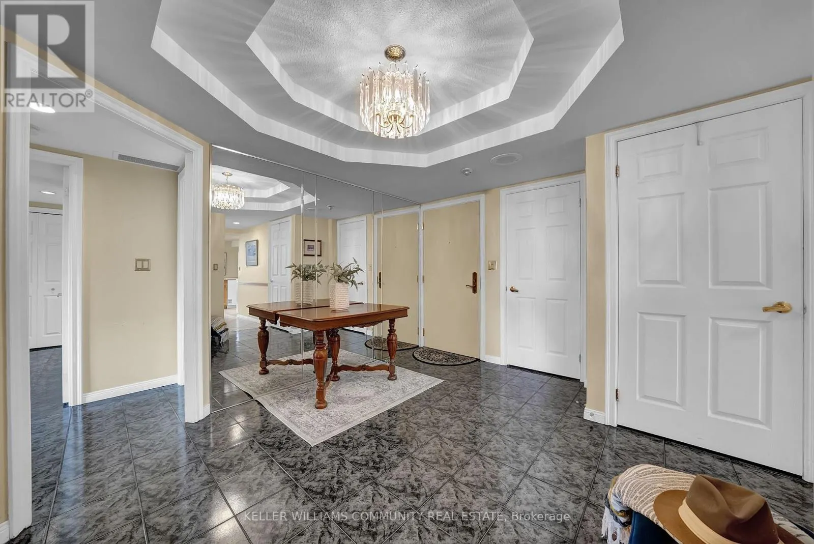 405 - 900 WILSON ROAD N, #405