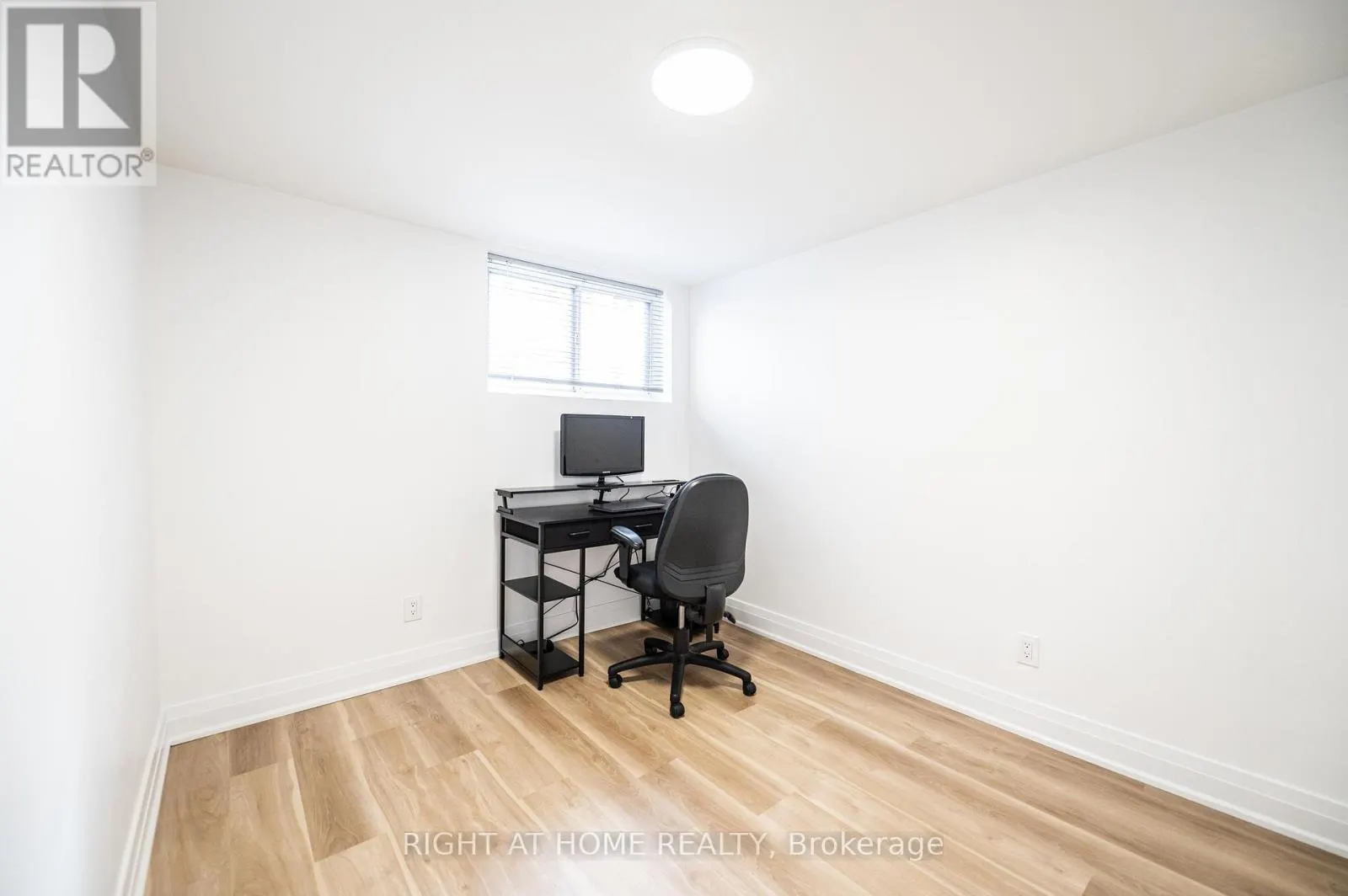 808 SANOK DRIVE
