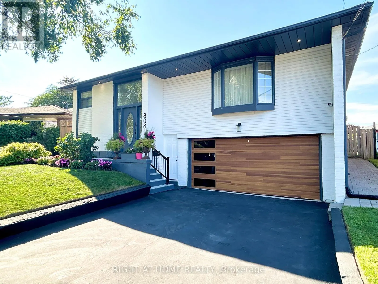 808 SANOK DRIVE