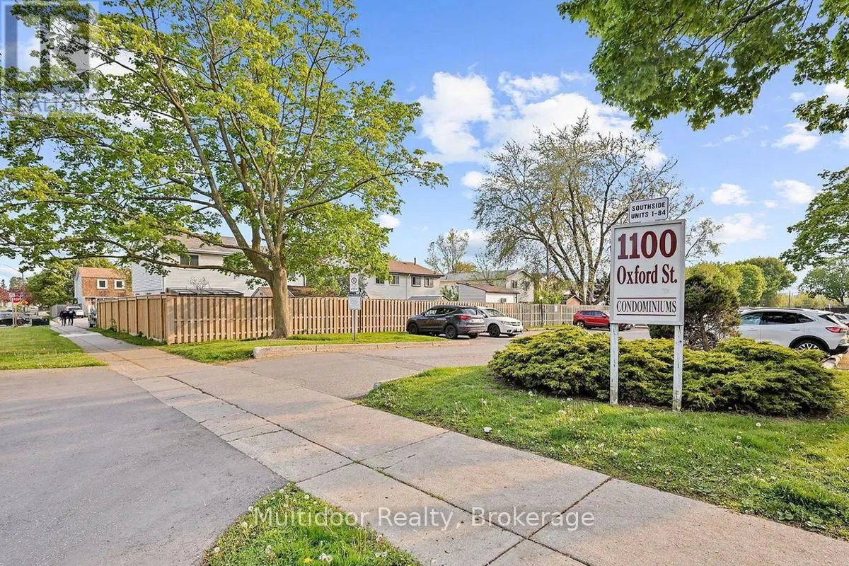 2 - 1100 OXFORD STREET