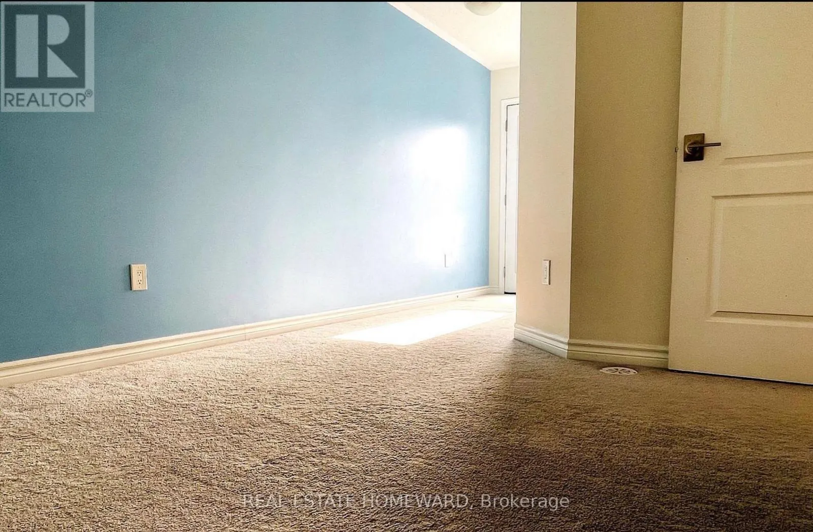 11 - 45 HERON PARK PLACE