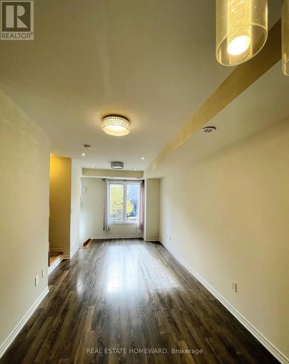 11 - 45 HERON PARK PLACE